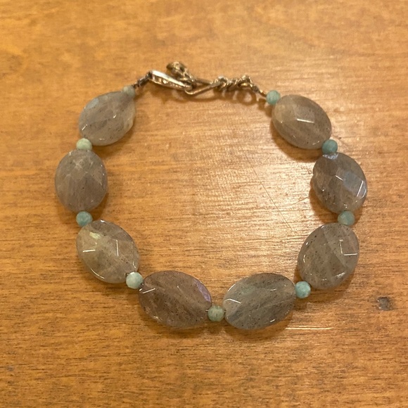 Jewelry - Labradorite Gray Beaded Bracelet